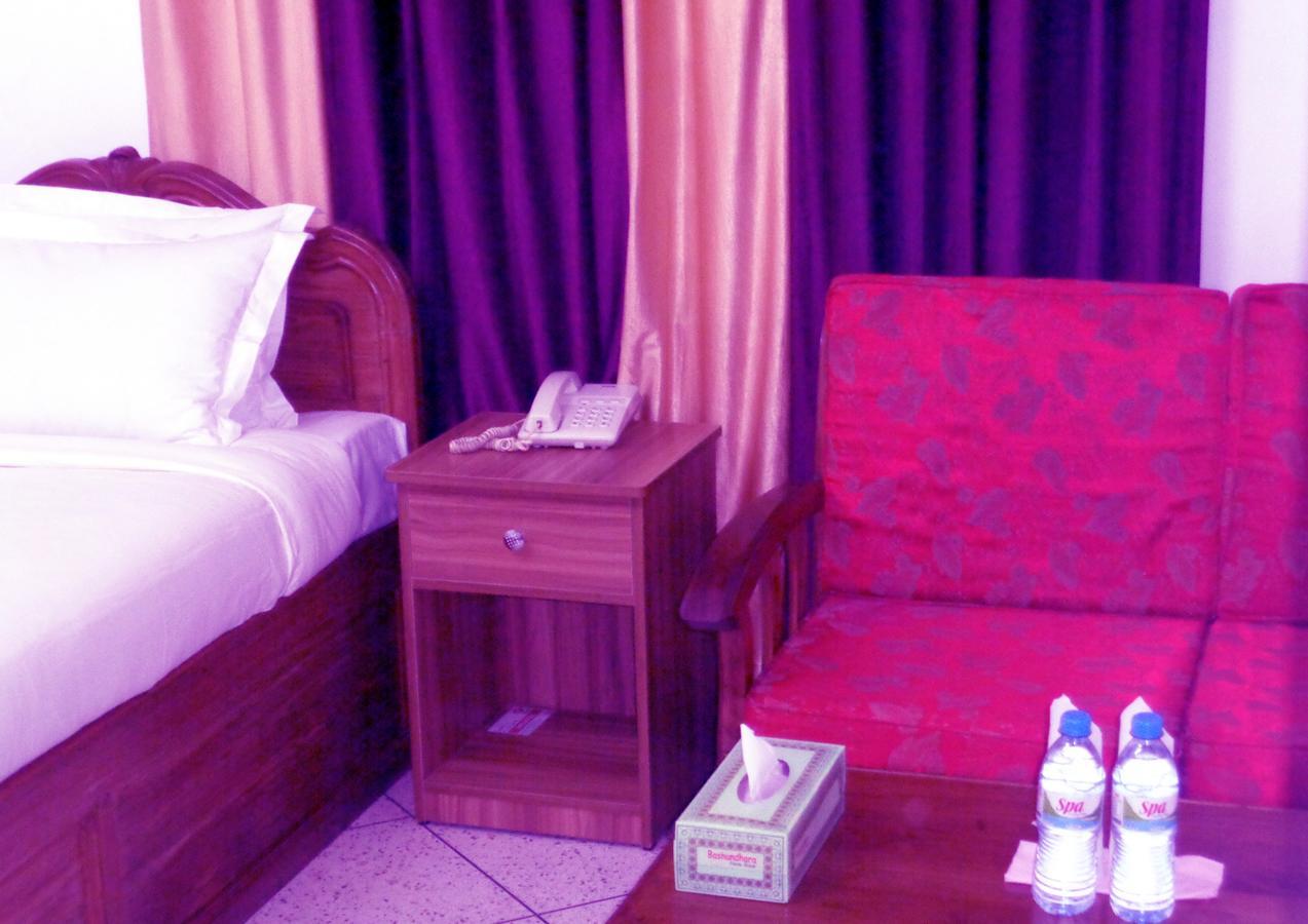 Hotel The Dhaka Today Esterno foto